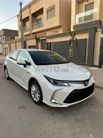 TOYOTA COROLLA - 2