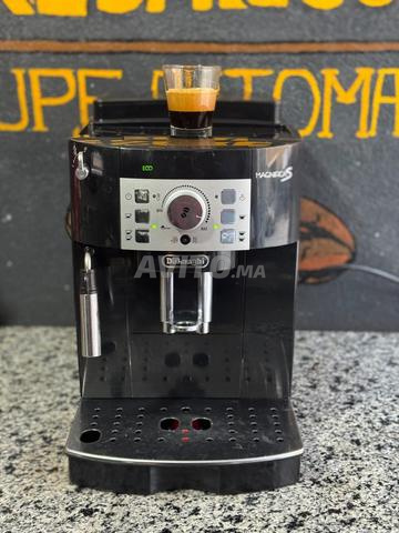 Machine à café DELONGHI MAGNIFICA S
