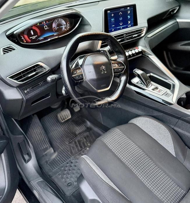3008 Peugeot 