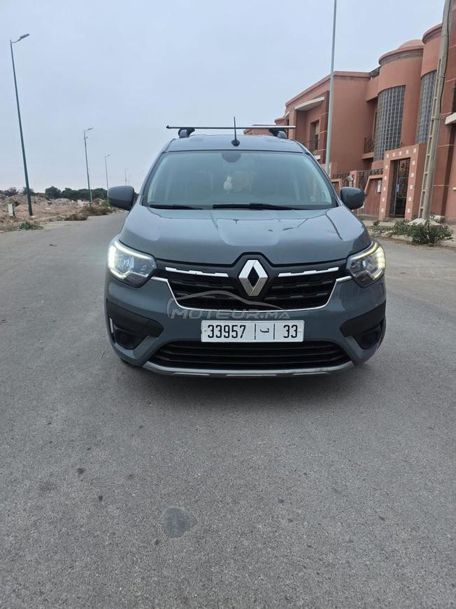 Renault Express Diesel Manuelle 2022 à Agadir