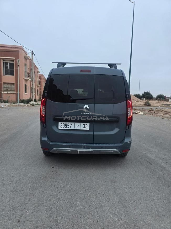 Renault Express Diesel Manuelle 2022 à Agadir