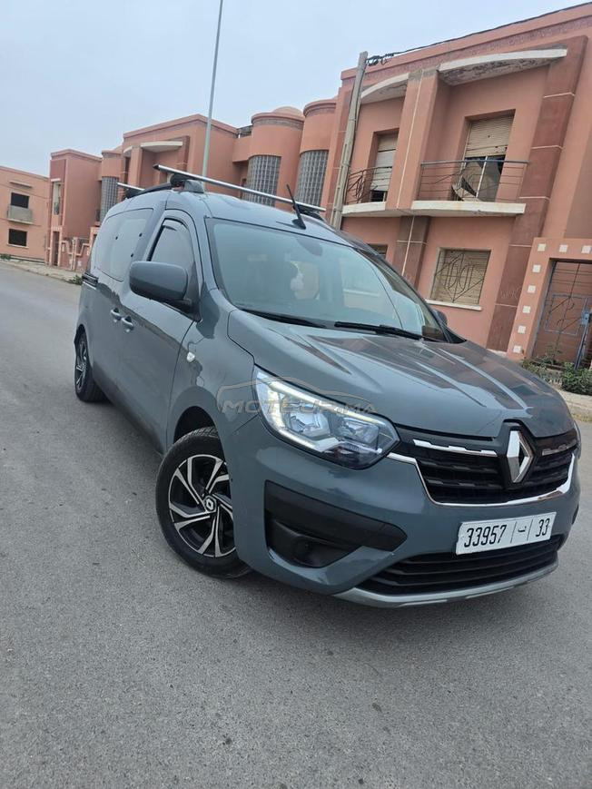 Renault Express Diesel Manuelle 2022 à Agadir