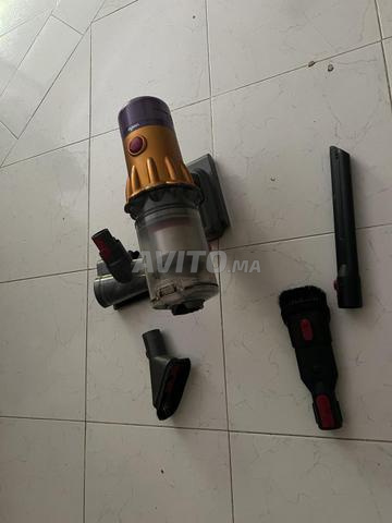 Dyson V12 comme neuf - 2