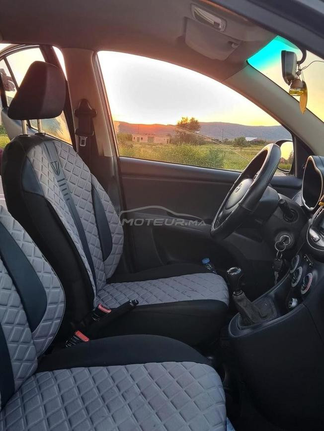 Hyundai i10 essence modèle 2010  