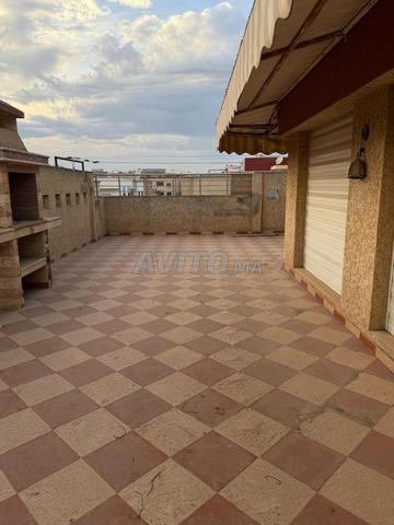 Maison et Café à vendre 300 m² à Temara
