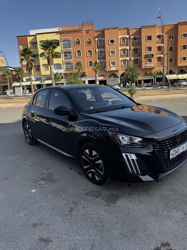 Peugeot 208 Style 2025 – Première main – État neuf