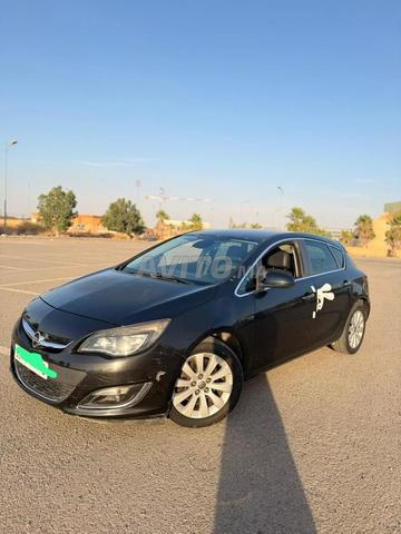 Opel Astra j 2013 - 2