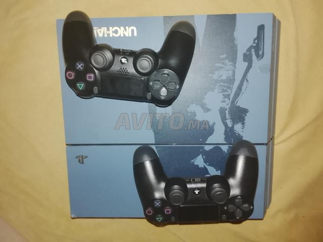 PS4 Flat Edition