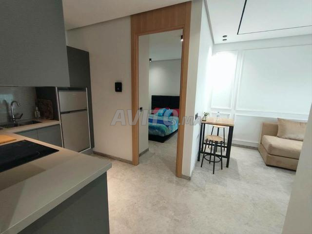 Nouveau studio meublé Bd Abdelmoumen TRAM - 2
