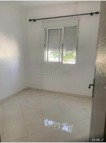 Appartement à vendre 54 m² à Dar Bouazza - 2