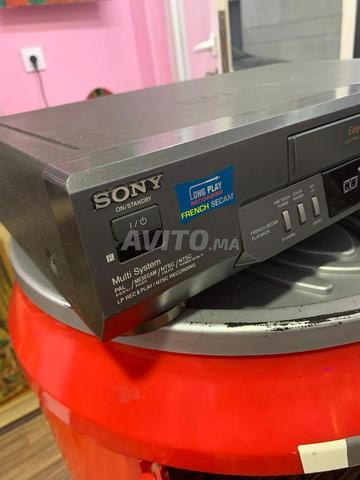 مسجل فيديو سوني متعدد الأنظمة VHS - 2