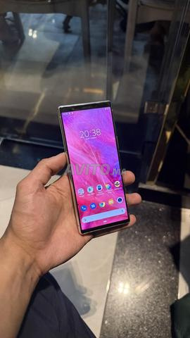 Sony Xperia 5G (j8210) - 2