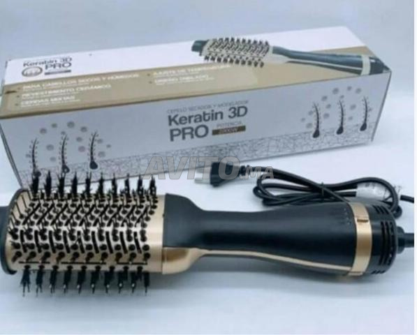 Brosse chauffante pour coiffer les cheveux