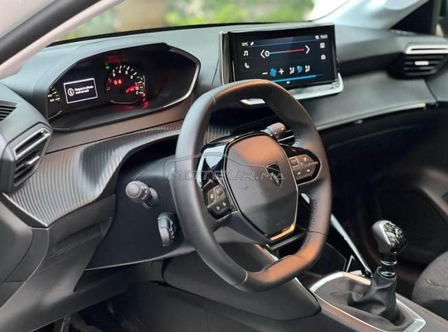 peugeot 208 2026 style kilométrage 5000km