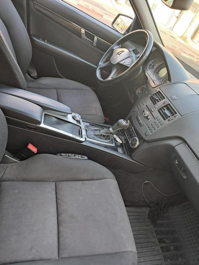 Mercedes 220 ,2010 
