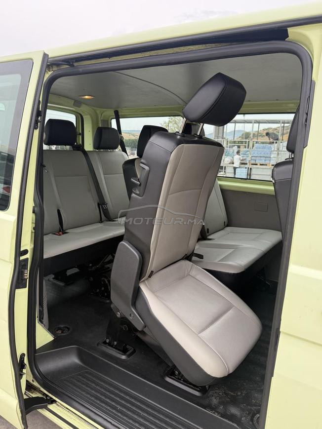 Volkswagen transporter 9 place