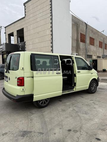 Volkswagen Transporter 9 places - 2