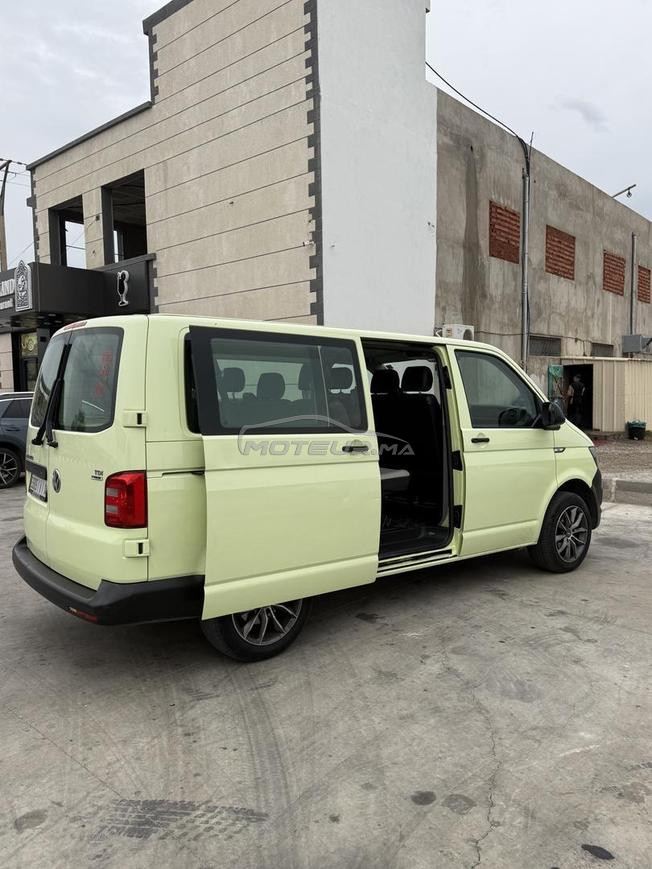 Volkswagen transporter 9 place