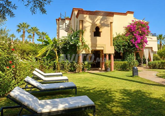 Villa à louer 350 m² à Marrakech