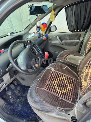 Salut Xsara - 2