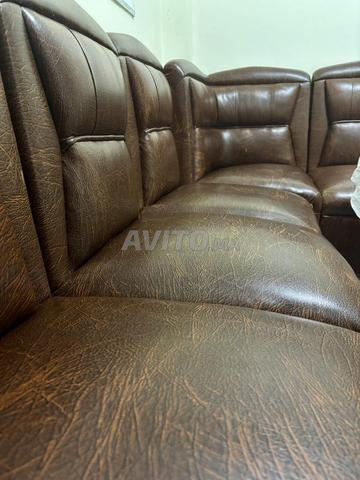 Grand salon d'angle modulable en simili cuir - 2