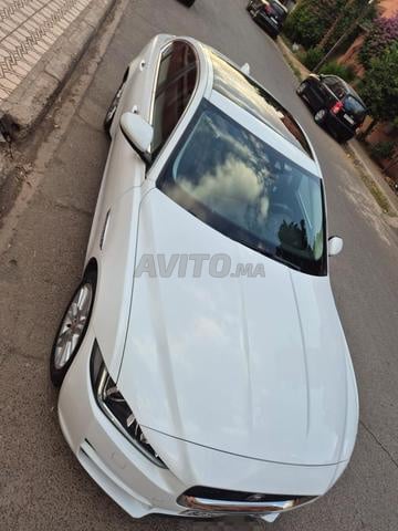 Jaguar XE Diesel Automatique irréprochable - 2