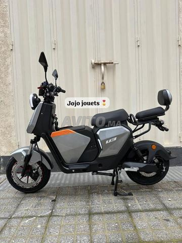 MOTO ÉLECTRIQUE PERFORMANCE 2000W U3 Emove - 2
