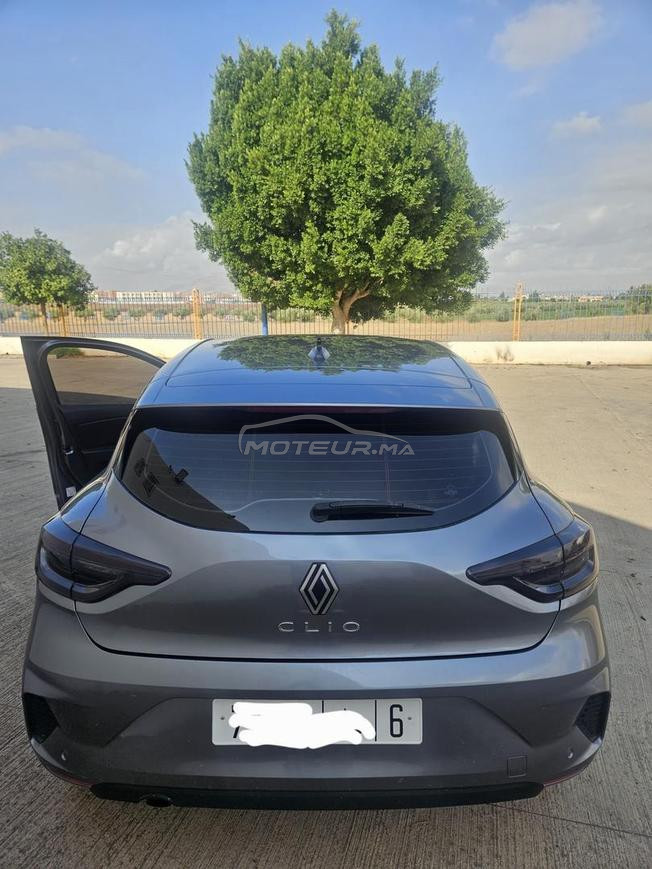 Clio 5 model 2024
