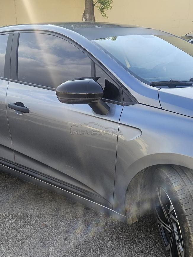 Clio 5 model 2024
