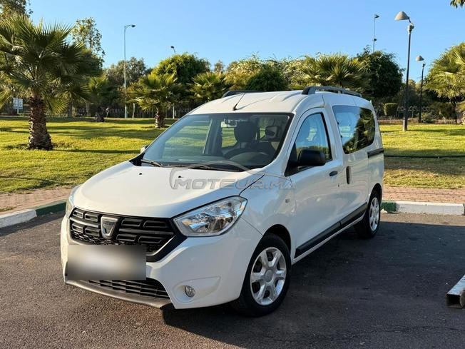 Dacia Dokker Diesel Manuelle 2022 à Kénitra