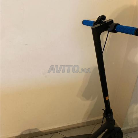 Une trottinette électrique (série) Xiaomi Pro 2
