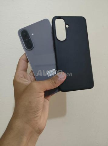 Samsung galaxy a57 comme neuf - 2