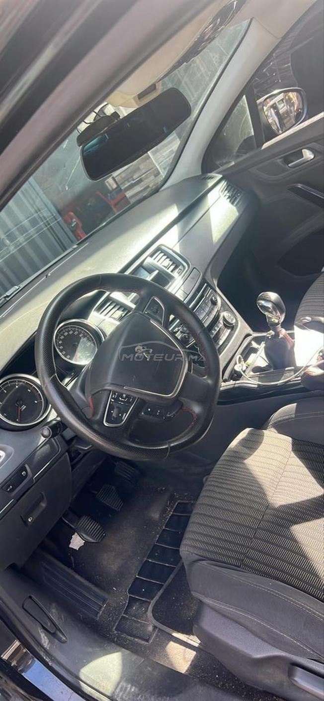 voiture très bon état 