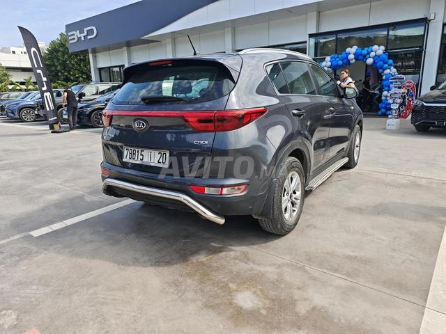 Kia Sportage en excellent état - 2