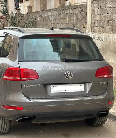 Volkswagen Touareg - 2