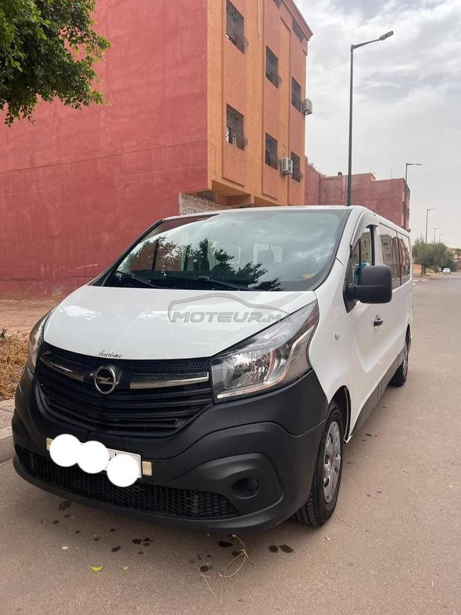 Opel Vivaro Diesel Manuelle 2018 à Marrakech