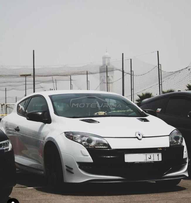 Renault Megane Essence Manuelle 2011 à Casablanca