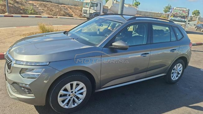 je mets ma voiture a vendre 