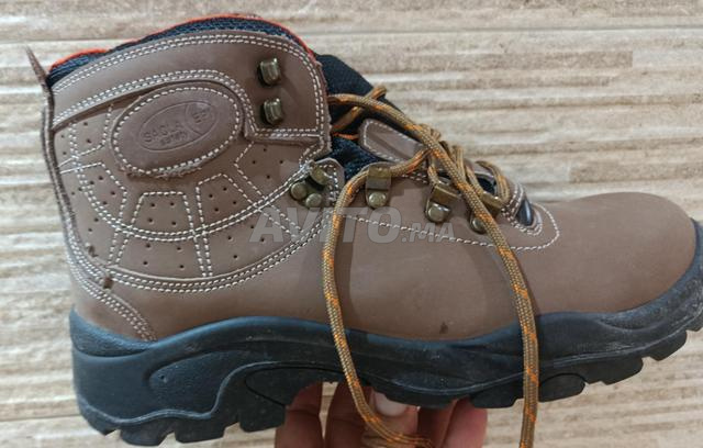 Vente paire de chaussures