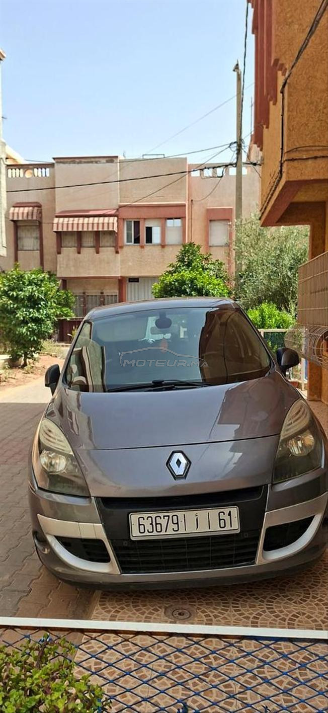 Renault Scenic Diesel Manuelle 2010 à Casablanca