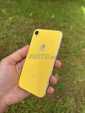 iPhone XR 64/100 état - 2