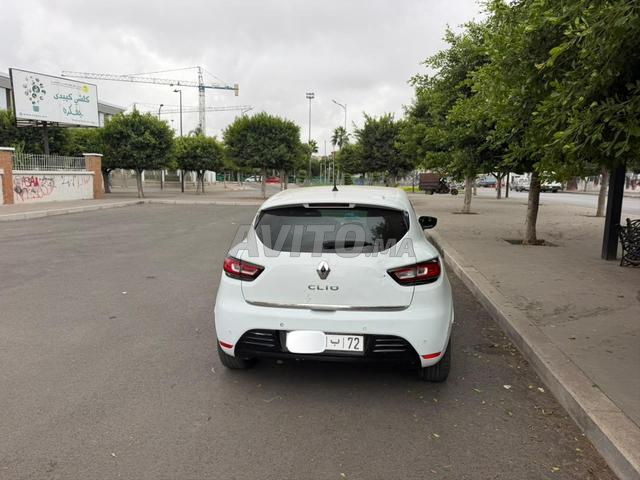 Renault Clio Diesel Automatique 2019 à Casablanca - 2