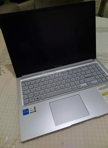 ASUS VIVOBOOK i5 الجيل 13  512GB SSD - 2