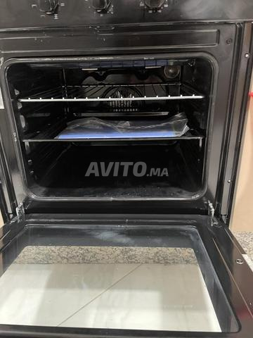 Four encastrable Indesit neuf jamais utilisé - 2
