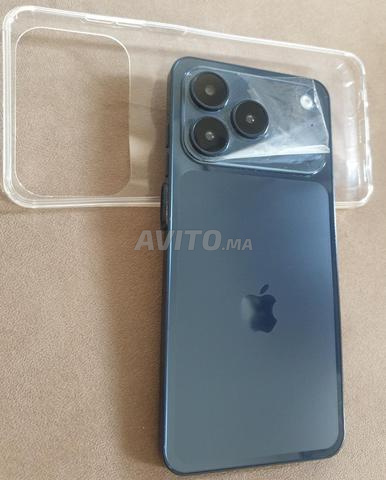 iPhone 17 Pro Max bleu - 2