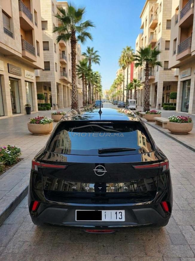 Opel Mokka Essence Automatique 2025 à Casablanca
