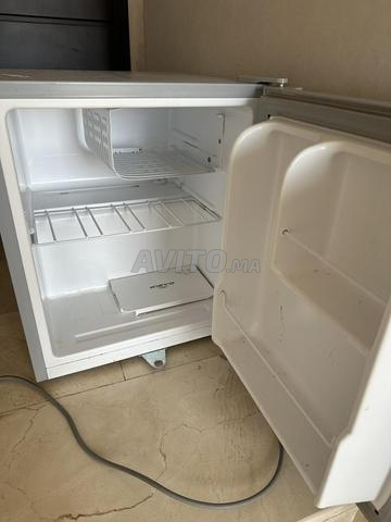 ثلاجة صغيرة بحالة جيدة - 2
