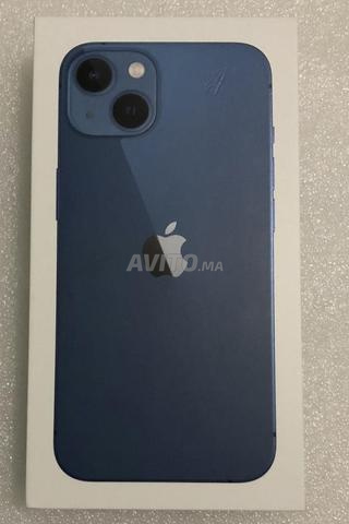iPhone 13 (très bon état) - 2