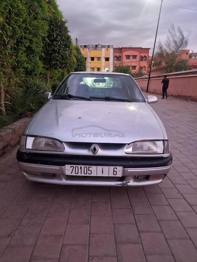 Renault R19 Essence Manuelle 1997 à Marrakech