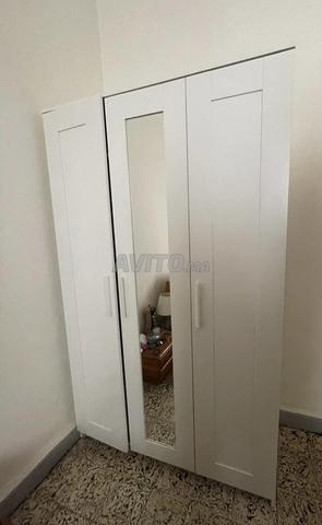 Armoire et commode à vendre